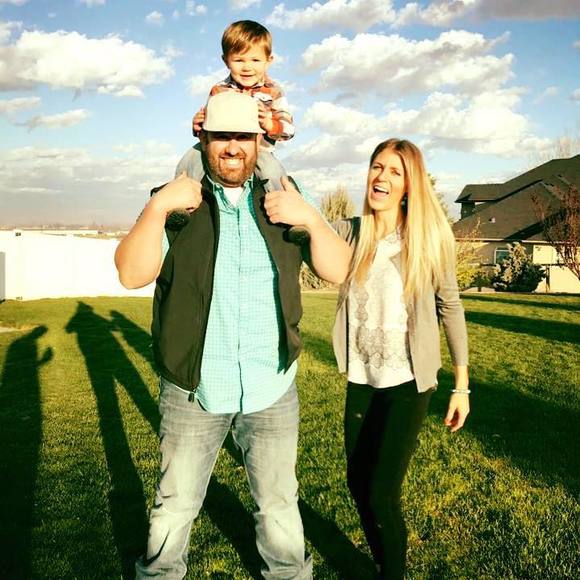 Meet your Posher, Lacey - Picture 1 of 1